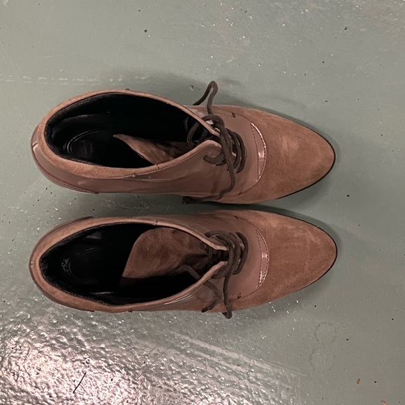 Tod’s High Heel Boots - Picture 1 of 5